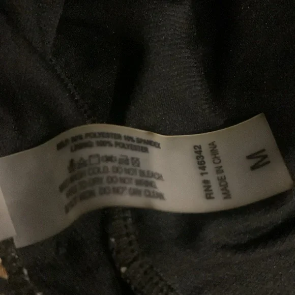 NWOT Nicole Miller Animal Print Convertible One-Piece Swimsuit Size Medium - Picture 9 of 10